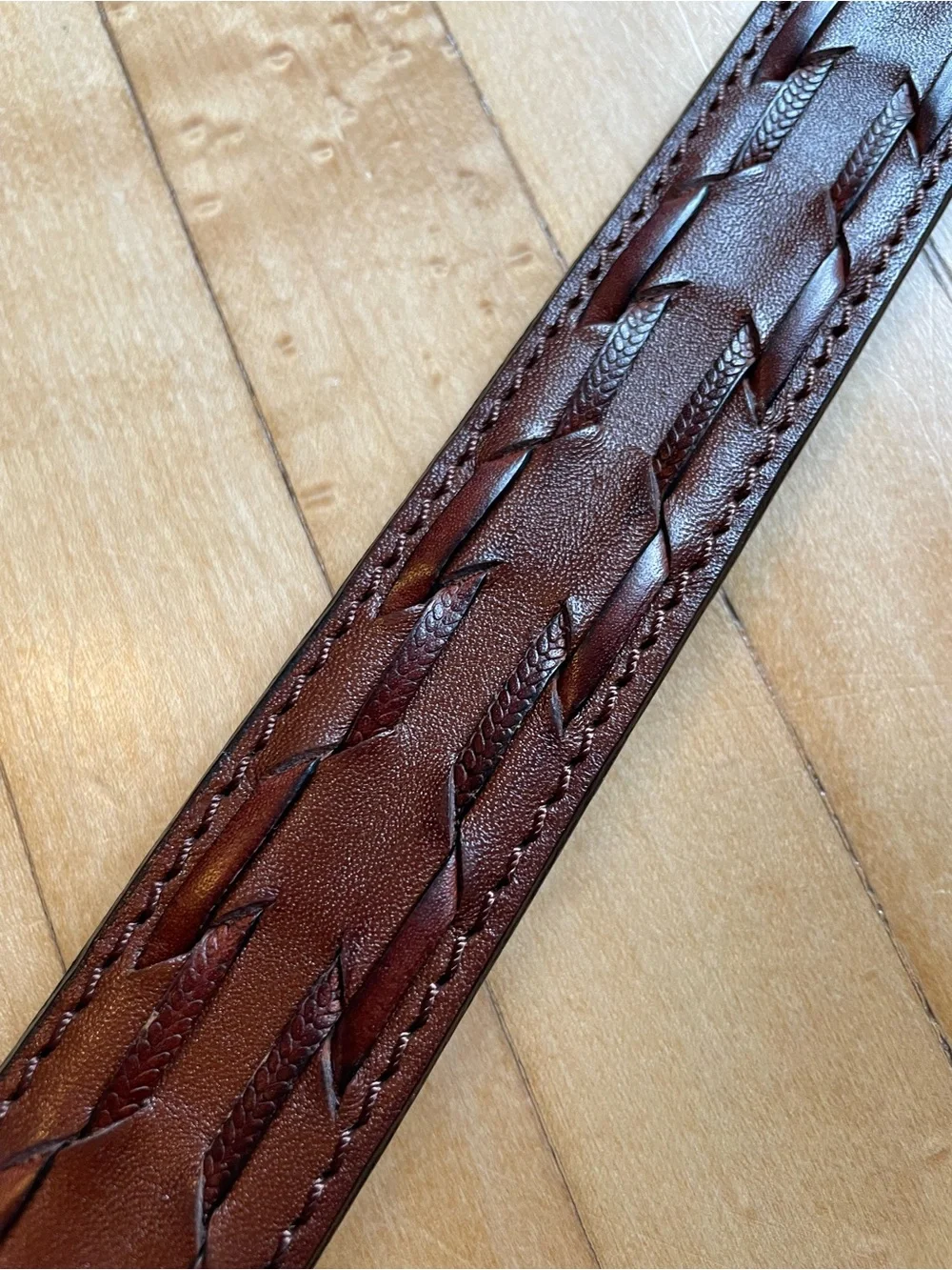 ROYAL WEAR Men's Hand Sewn Leather Belt Woven Brass Buckle Classic Brown 32-34